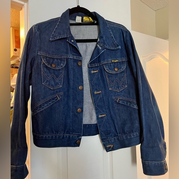 Wrangler Jackets & Blazers - Wrangler Jean jacket